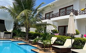 Minah Bungalows